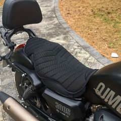 250TR キルティングシートカバー ブラック - メルカリ