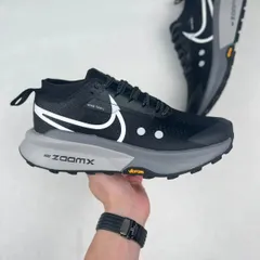 Nike ZoomX Zegama Trail 2 男女兼用です【並行輸入】
