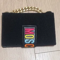 【モスキーノ】MOSCHINO チェーン付 二つ折り長財布　PLAYBOYコラボ 楽天市場】【財布】MOSCHINO モスキーノ ラブモスキーノ 2つ折り