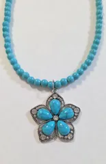 ターコイズ・ラインストーンキラキラネックレス✨　　ターコイズネックレス　　　ターコイズビーズネックレス　　　ターコイズ天然石ネックレス　　　ターコイズアクセサリー　　　インディアンアクセサリー　　　インディアンジュエリー　　　レディースネックレス