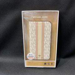 iPhoneSE3 マイケルコース ブックタイプケース - メルカリ
