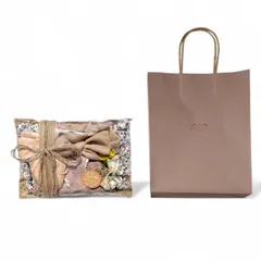 [mic.an] 出産祝い 女の子 ベビー服 70 セット スタイ ロンパース ラッピング 手提げ袋付き ミックアン (white, 70) [ホワイト] [70]