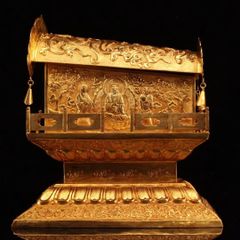 中国古美術・旧蔵收牌九セット・純銅製高浮彫鎏金錾彫刻花・案頭・置物