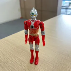 ウルトラマン　当時物　超合金　GB-99 バンダイ Amazon.co.jp: 超合金 ウルトラマン : おもちゃ