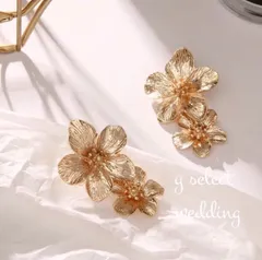 ヴィンテージ 2連 フラワー ゴールド ピアス イヤリング ♡ 新品 送料無料♡