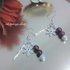 ♡ハンドメイドアクセサリー 雪の結晶 ツイストガラス パール ピアス♡038