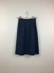 【NATURAL BEAUTY BASIC】 ツイルタックフレアスカート