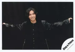 【中古】生写真(ジャニーズ) King ＆ Prince/神宮寺勇太/横型・上半身/「King ＆ Prince First DOME TOUR 2022 ～Mr.～」グッズオフショット/公式生写真