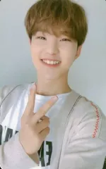 【中古】コレクションカード(男性) SEVENTEEN/HOSHI(ホシ)/バストアップ・衣装白・右手裏ピース/5TH MINI ALBUM『YOU MAKE MY DAY』(MEET Ver.)特典トレカ