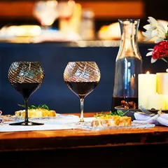 Sghr スガハラ　ワイングラス「ブエノ」（ワインレッド）