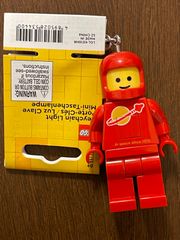 LEGO レゴ　宇宙飛行士　LEDライトキーホルダー　レッド　新品未使用