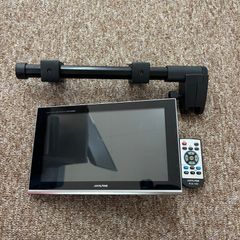 アルパイン　９インチリアモニター　PKG-m900A