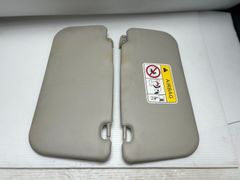 【純正品】　三菱　ekワゴン　ekカスタム　サンバイザー　左右セット　室内用　ミラーカバー片側欠品　サビ一部あり　中古品