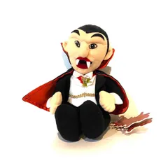 UNIVERSAL STUDIOS MONSTERS ドラキュラ ぬいぐるみ - メルカリ
