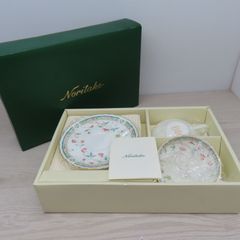 【未使用品】Noritake　ボーンチャイナ　花更紗　カップ＆ソーサ―　2脚セット　(C4-87)