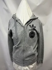 アディダス（adidas）フード付パーカー　グレー　サイズSのサムネイル