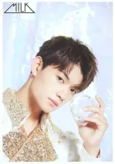 【中古】生写真(男性) M!LK/佐野勇斗/バストアップ/「M!LK HALL TOUR 2022 満月の夜 君と逢う」生写真セット-33杯目-