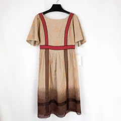 【未使用品】EVENTAIL 日本製 ショートスリーブ刺繍フラワーモチーフグラデーションワンピース 半袖ボタニカルドレス M 9号 ベージュ レッド 赤 コットン 綿 レディース