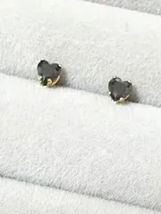 ハートキュービックジルコニアAAAAAピアス　カラーオニキス　K18メッキ