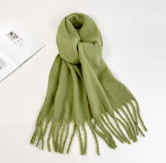 【ミリタリーグリーン】ボリューム マフラー ストール モヘア風 トレンド ふわふわ 暖かい 差し色 コーデ レディース 大判 厚手 秋冬 韓国 ファッション あったか おしゃれ 防寒 通勤 通学