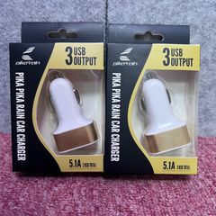 ピカピカレイン　カーチャージャー　3USB　12V　24V　2つ