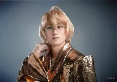 【中古】生写真(男性) 山川宗一郎(ナツキ・シノミヤ)/横型・バストアップ・レビューコーナー衣装・右手襟・背景グレー・キャラクターショット/舞台「劇団シャイニング from うたの☆プリンスさまっ♪『ポラリス』」ブロマイドセットB