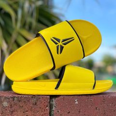 NIKE KOBE OFFCOURT SLIDE 'LIGHTNING' ナイキ コービー オフコート スライド サンダル 【MEN'S】 yellow/black IF2870-700