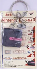 【中古】キーホルダー・マスコット(キャラクター) ツインファミコン(1986年) Nintendo 歴代ハードキーホルダー3