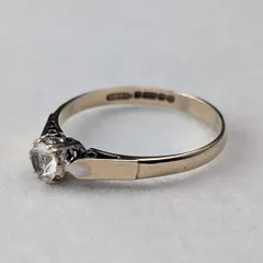 英国ヴィンテージ K9ゴールドリング ホワイトストーン 1.5g​（15号）​ 指輪 C.L&S