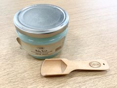 G896 新品未使用SABONサボン　ボディスクラブ　デリケートジャスミン　320g ウッドスプーン付き