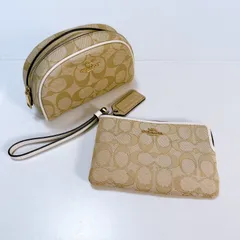 COACH コーチ　ポーチ　セット　2点まとめ　アクセサリーポーチ　コスメポーチ　レディース　シグネチャー　ベージュ　中古美品　管理番号ARCYRA3679-1