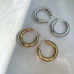chunky hoop pierce