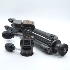 超希少 ジッツオ GITZO G1341B Baby 三脚とG1376M雲台 - メルカリ