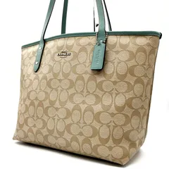 美品<!-利用不可文字-!>COACH コーチ ハンドバッグ トートバッグ 肩掛け  PVC レザー チャーム付き シグネチャー ユニセックス 男女兼用 メンズ レディース ゴールド金具 ロゴ金具