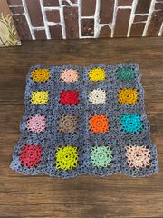 【262】ハンドメイド　レース編み　ドイリー