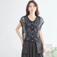 【新品】【送料込】TRUBE【M〜L】パール刺繍レースシアーベスト ブラック