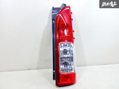【割れ無し】トヨタ 純正 200系 ハイエース 4型 5型 6型 7型 後期 右 右側 運転席側 テールランプ テールライト KOITO 26-140 即納 棚44D