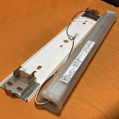 LEDブラケットライト 東芝 LEDB-20940N-LS9 昼白色 1000lm 電源ユニット内蔵 防水