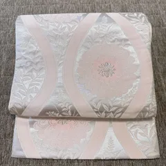 き580 袋帯／赤×金×幾何学文様／モダンで華やか／成人式・舞台・パーティーにも