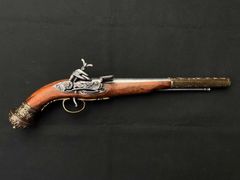 拳銃型ライター ゴールド レトロ銃型 インテリア - メルカリ