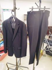 DECISION メンズ ブラックフォーマル シングル クリーニング済 身長180cm AB7 チェスト100cm ウエスト90cm ネーム入り セットアップ スーツ 上下 パンツウエストアジャスター付