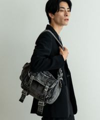 【GRANCY】クレイジーレイヤードデニムパンツデザインショルダーバッグ GRANCY（グランシー）の「【GRANCY】Crazy layered denim pants design
