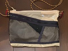 クレッタルムーセンのサコッシュ