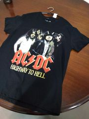 AC/DC / ACDC 『HIGHWAY TO HELL』 正規品ロックTシャツ（新品）