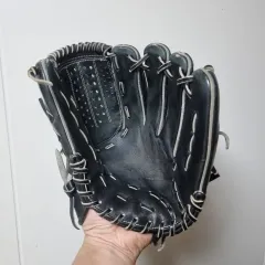 阪神タイガース オスンファン 呉昇桓 #22 グローブ 実使用 デサント製 楽天市場】【中古】阪神タイガース オスンファン 呉昇桓 #22