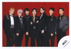 【中古】生写真(STARTO) WEST./集合(7人)/横型・膝上/アルバム「AWARD」MV＆ジャケ写オフショット/公式生写真