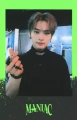 【中古】コレクションカード(男性) Stray Kids/Lee Know(リノ)/枠黒・黄緑/「Stray Kids 2nd World Tour MANIAC in Seoul」グッズ予約特典ランダムポラロイドカード