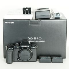 [極美品｜シャッター数1,711回｜バッテリー2個、チャージャー付] FUJIFILM X-S10 [ボディ] / 富士フイルムXマウント