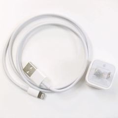 【中古】 Apple純正 5W USB電源アダプタ A1385 Lightningケーブル1m付き