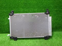 トヨタヤリス86140-K0020純正デイスプレーオーディオナビ トヨタ純正 MXPH10/15 ヤリス 86140-K0020 ディスプレイ